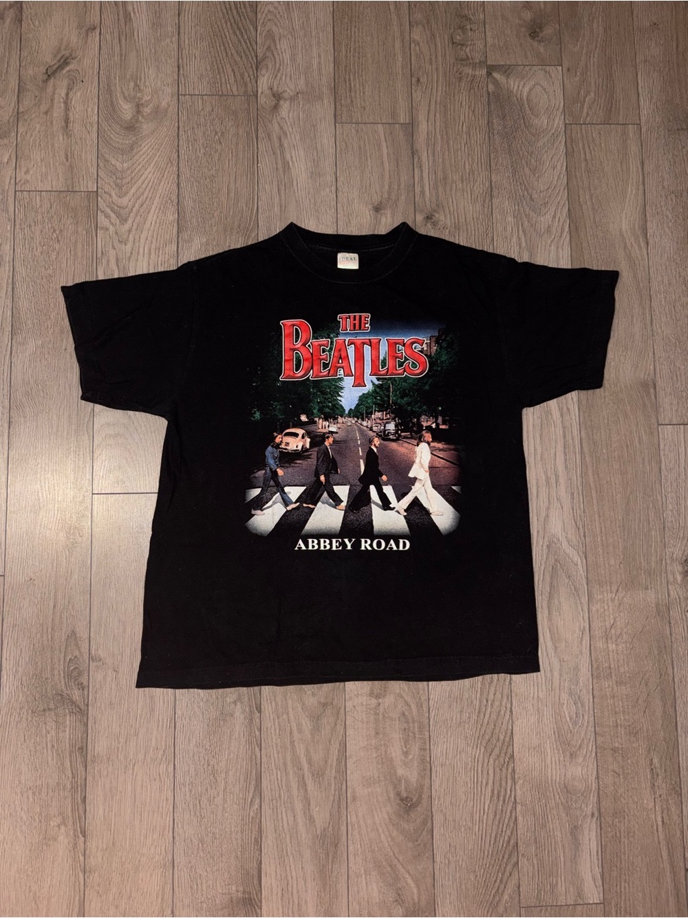 ❌SOLD❌ - Vintage 2000’s The Beatles Abbey Road Graphic Tee - Black